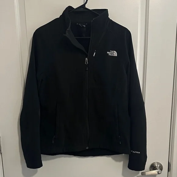 The North Face Black Softshell Jacket - Picture 1 of 4